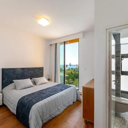 Βίλα Laurus 6, Walking Distance To The *