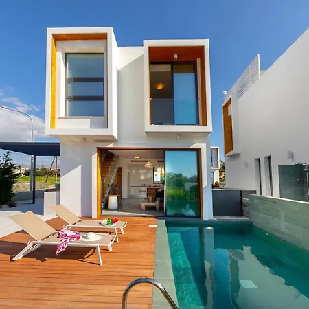 빌라 Laurus 6, Walking Distance To The 파포스